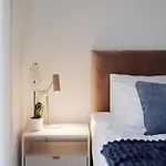Kotzebue - Kalamaja Luxury - Bold & Refined Appartement *