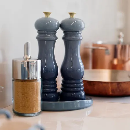 Apartamento Kotzebue - Kalamaja Luxury - Bold & Refined Tallin