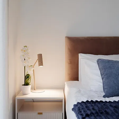 Kotzebue - Kalamaja Luxury - Bold & Refined Apartmán *