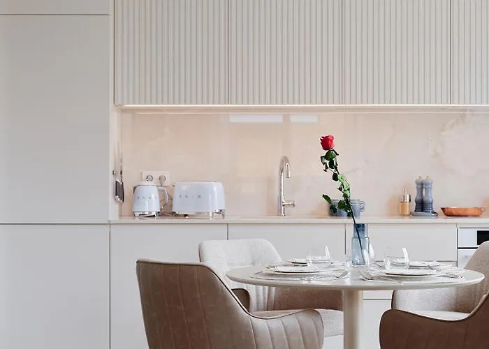 Apartment Kotzebue - Kalamaja Luxury - Bold & Refined Tallinn