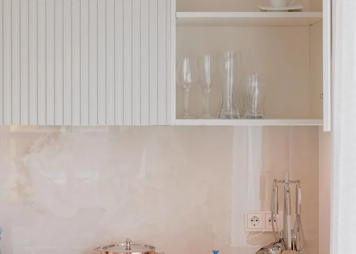 Kotzebue - Kalamaja Luxury - Bold & Refined